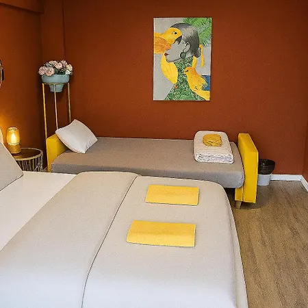 Apartment Old Town With 4 Private Bedrooms For Up To 14 People *