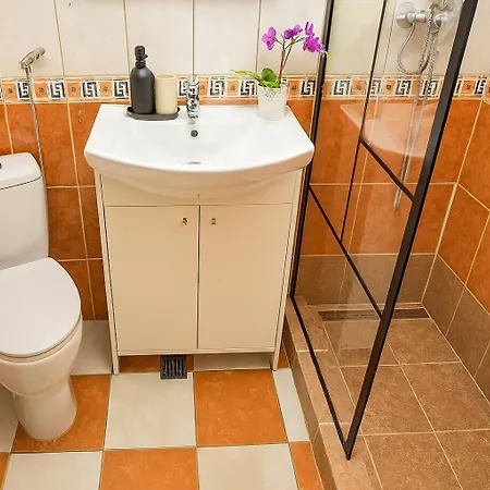 Apartamento Old Town With 4 Private Bedrooms For Up To 14 People *